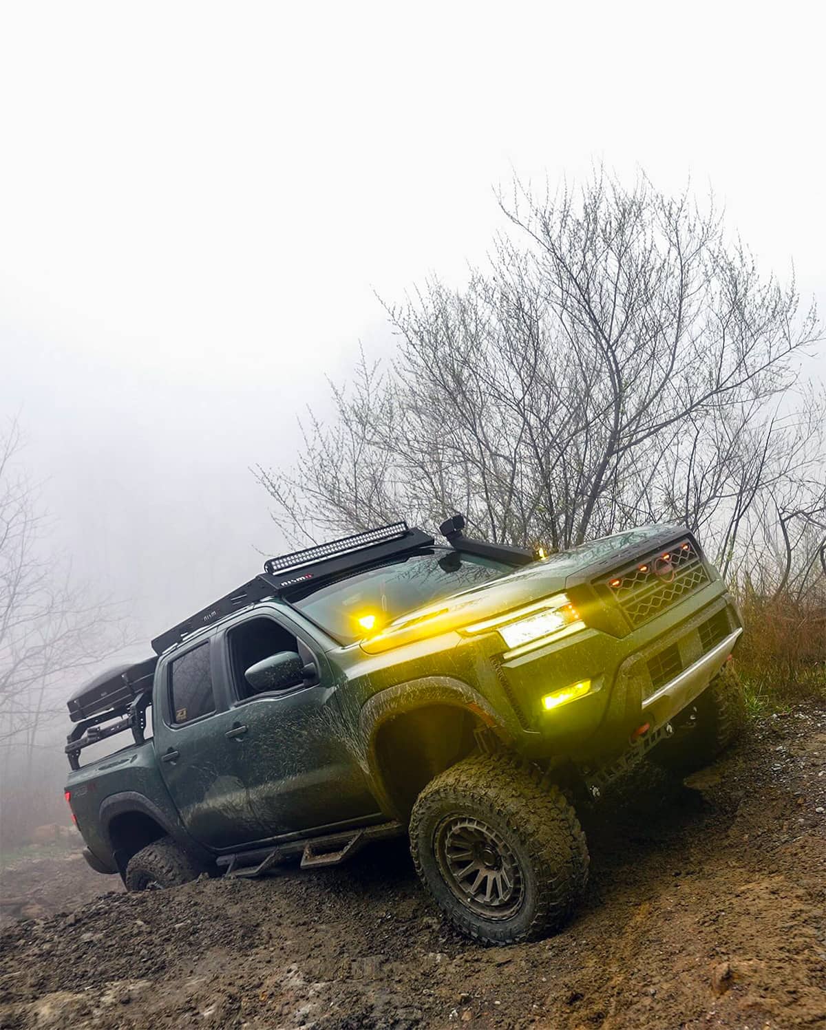 Testing the off road capabilities of a Nissan Frontier D41 Pro-4X with a lift and 33" tires