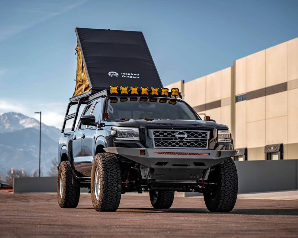 Lifted Nissan Frontier D41 with 2.5" lift and 33" tires