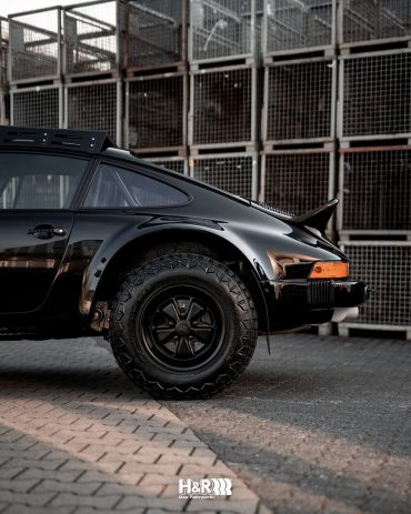 Ultimate Porsche 930 Safari Off Road Build (911) by Kai Burkhard