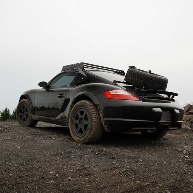 Porsche Cayman spare tire carrier on the trunk