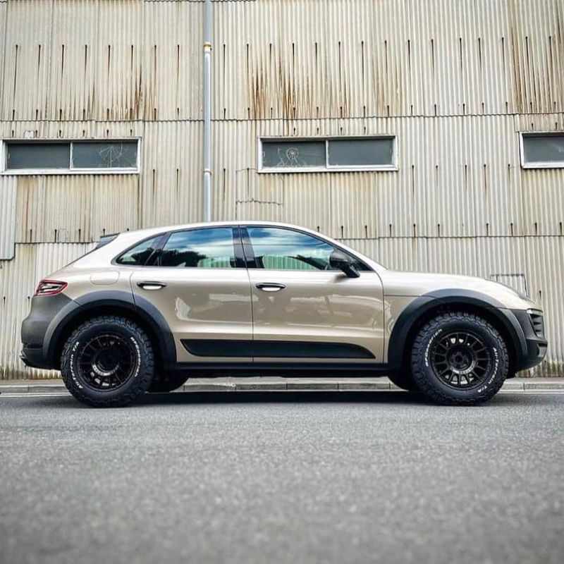 Porsche macan off road build