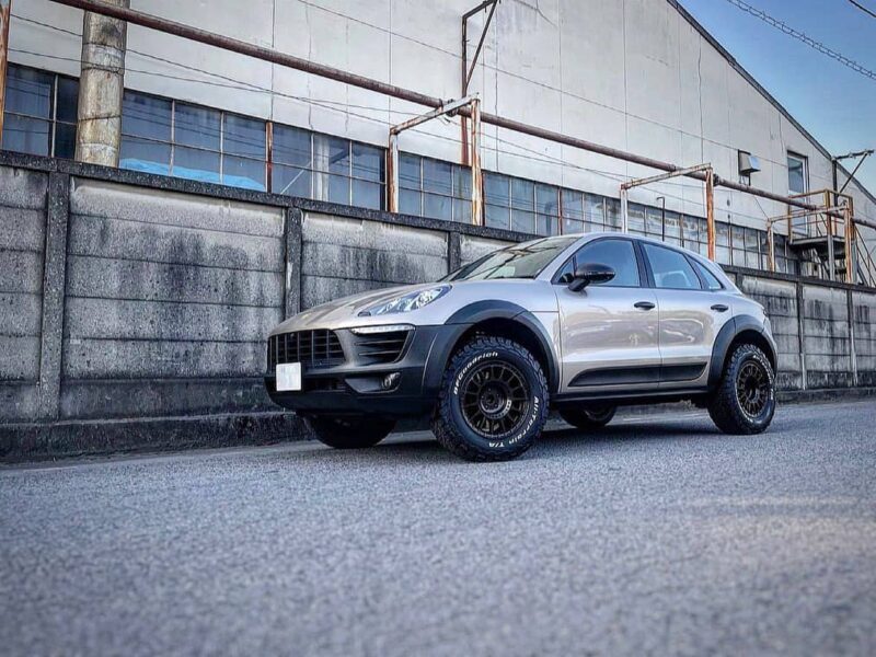 Lifted Porsche Macan Offroad Build A/T Wheels & Other Mods