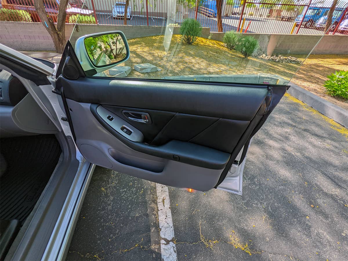 Subaru Baja frameless doors
