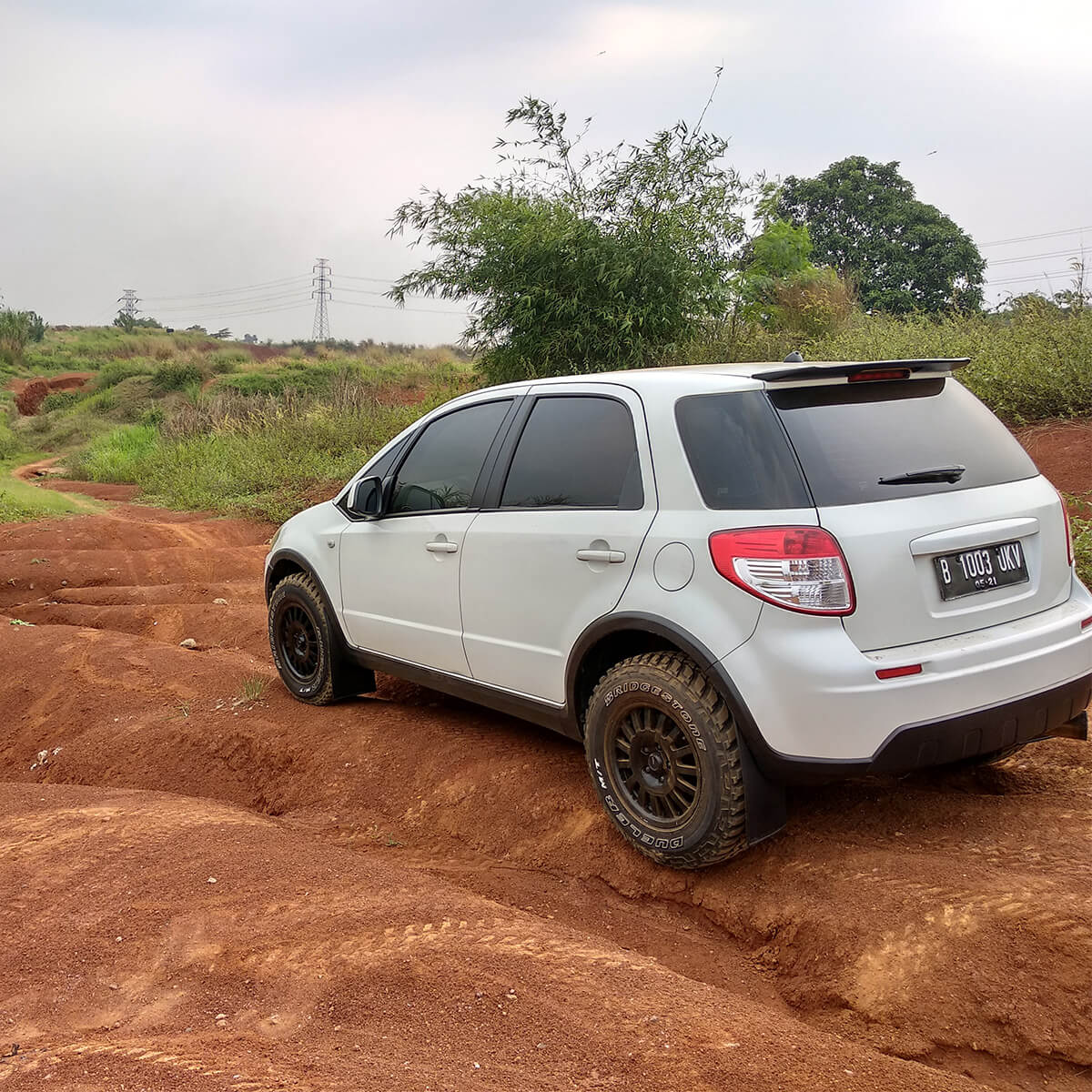 lifted suzuki sx4