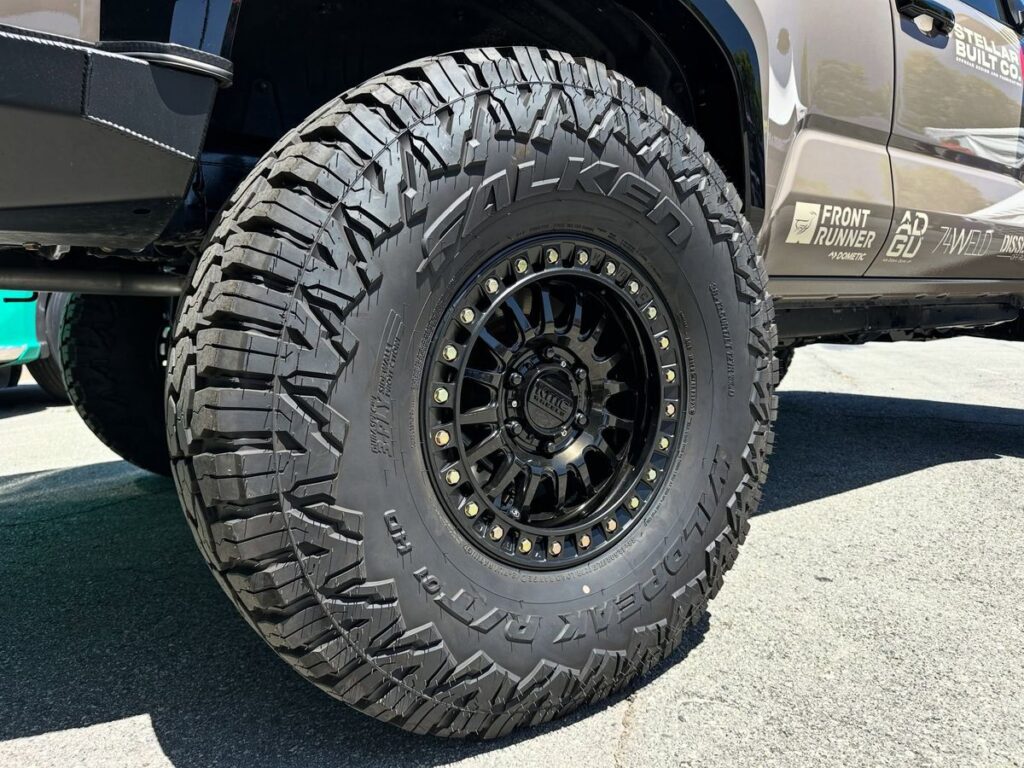 Falken Wildpeak R/T tire on KMC beadlock wheel