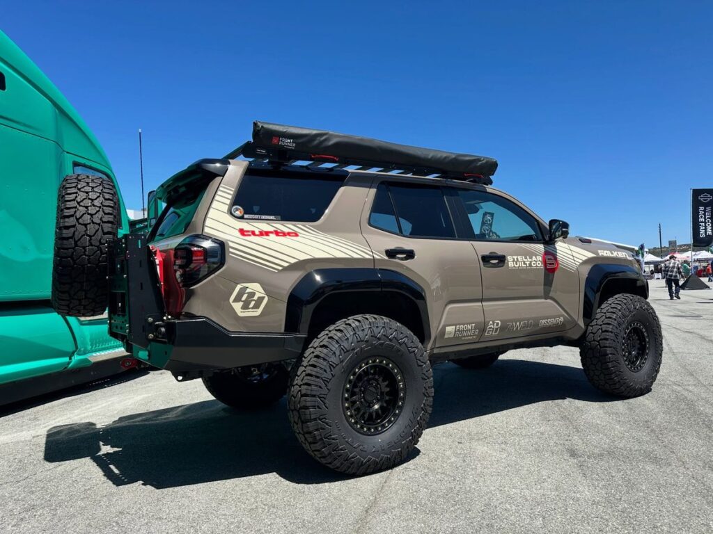 Front Runner roof rack with rolled-up awning