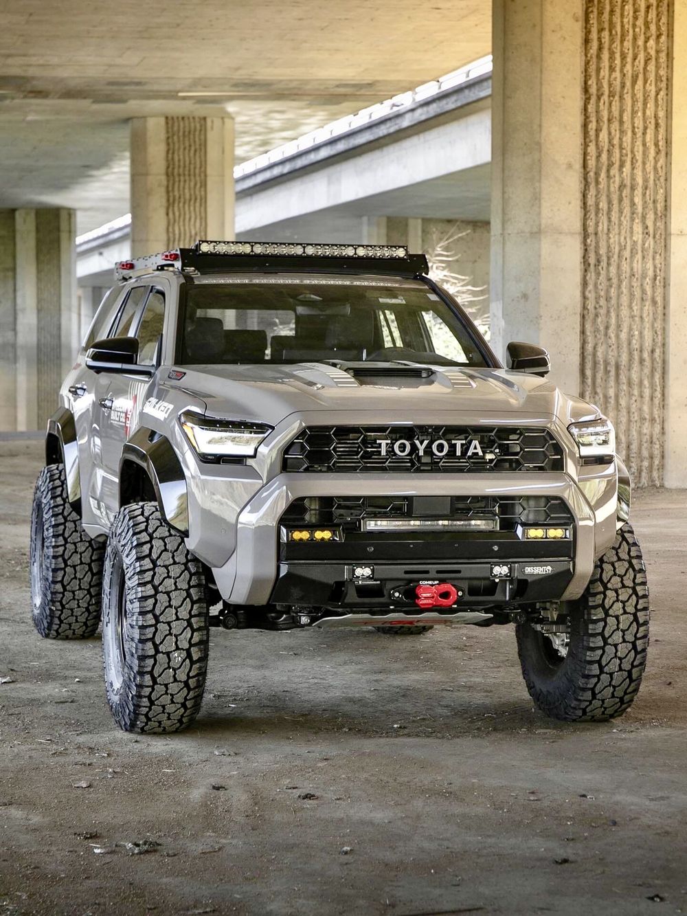 Come-Up winch mounted on the Dissent Off-road front bumper