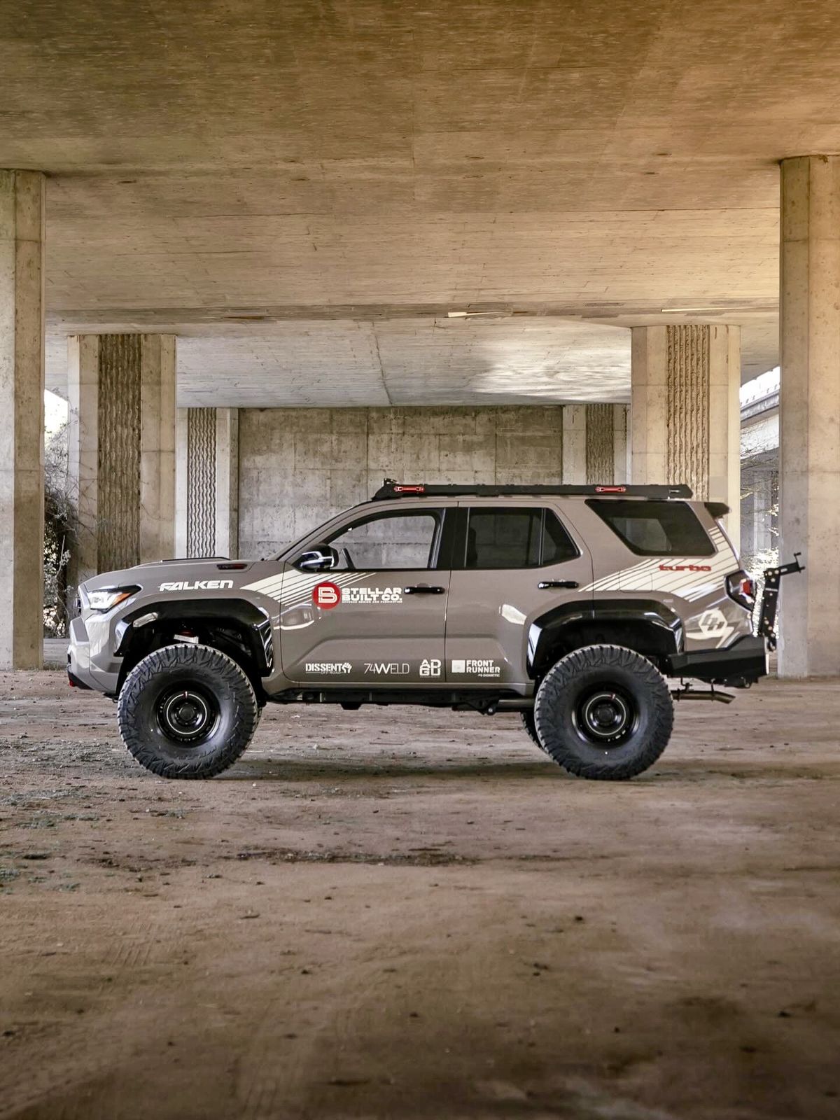 Side profile of a lifted 6th Gen Toyota 4Runner showing Westcott Designs preload collar lift