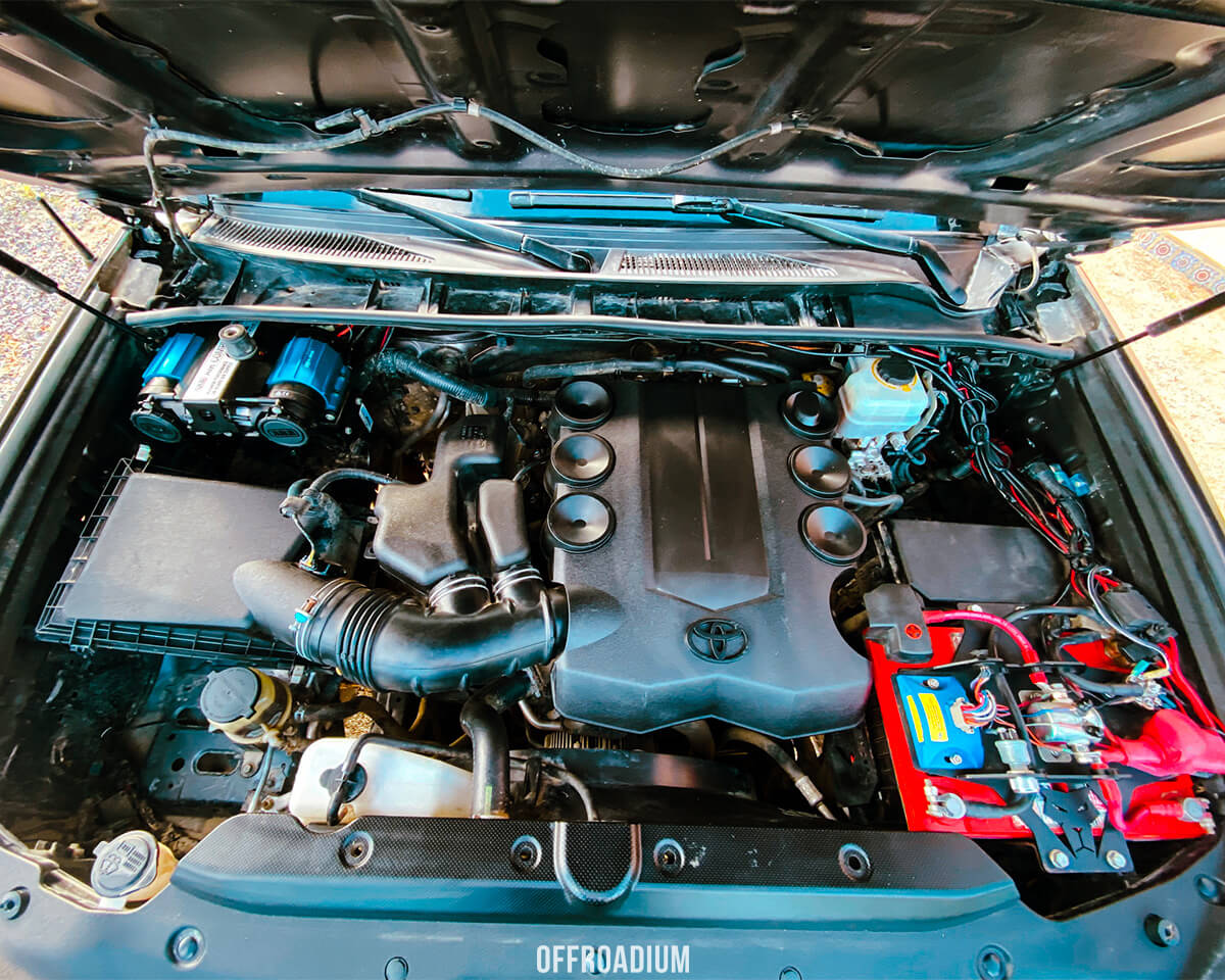 Toyota 4Runner Base V6 4.0 Liter engine