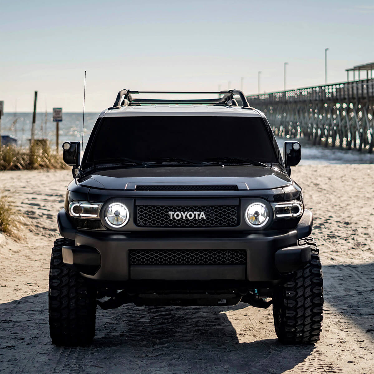 Blacked Out Toyota FJ Cruiser With long Travel pre runner Suspension