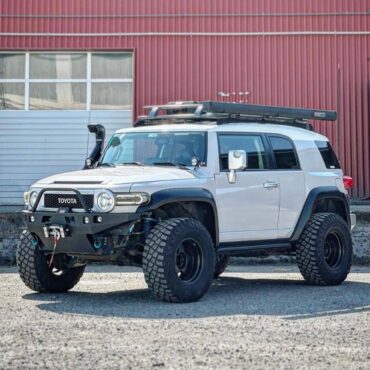 Toyota FJ-Cruiser Off Road Builds - Offroadium.com