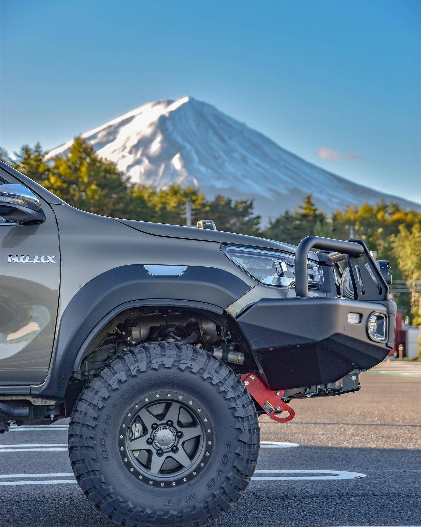 2019 Toyota Hilux with 2" lift and OLDMAN EMU BP-51 Shock Absorbers with remote reservoirs.