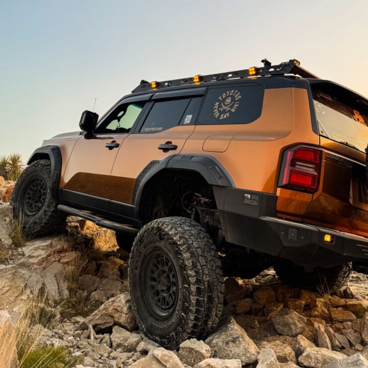 Toyota Land Cruiser 250 Off-road build with 3" Lift & 37" Tires