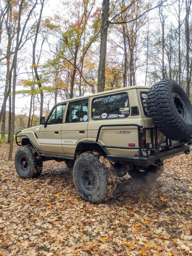 Land Cruiser 60 series on 40 inch wheels and 6 inch lift