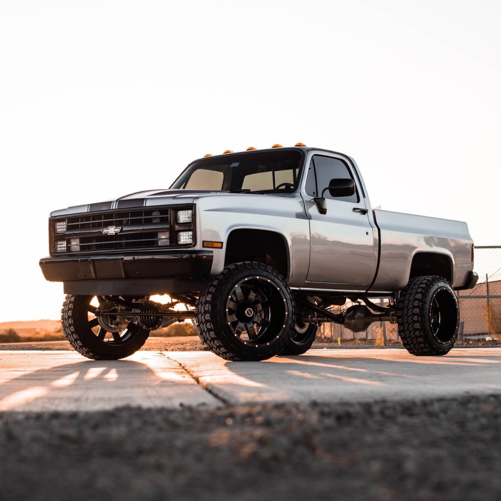 custom painted 1987 chevy v10 squarebody C/k truck