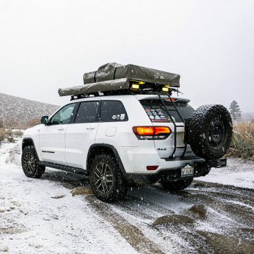 Lifted Jeep Grand Cherokee Trailhawk WK2 Overland Off Road Build on 33s