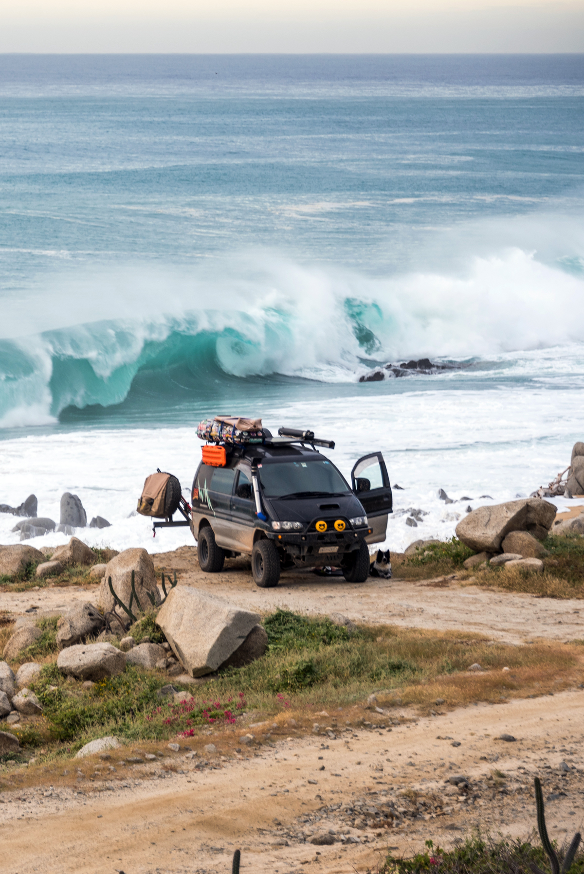 Camper van Overland Baja California, Cabo Pulmo National Park, Mexico