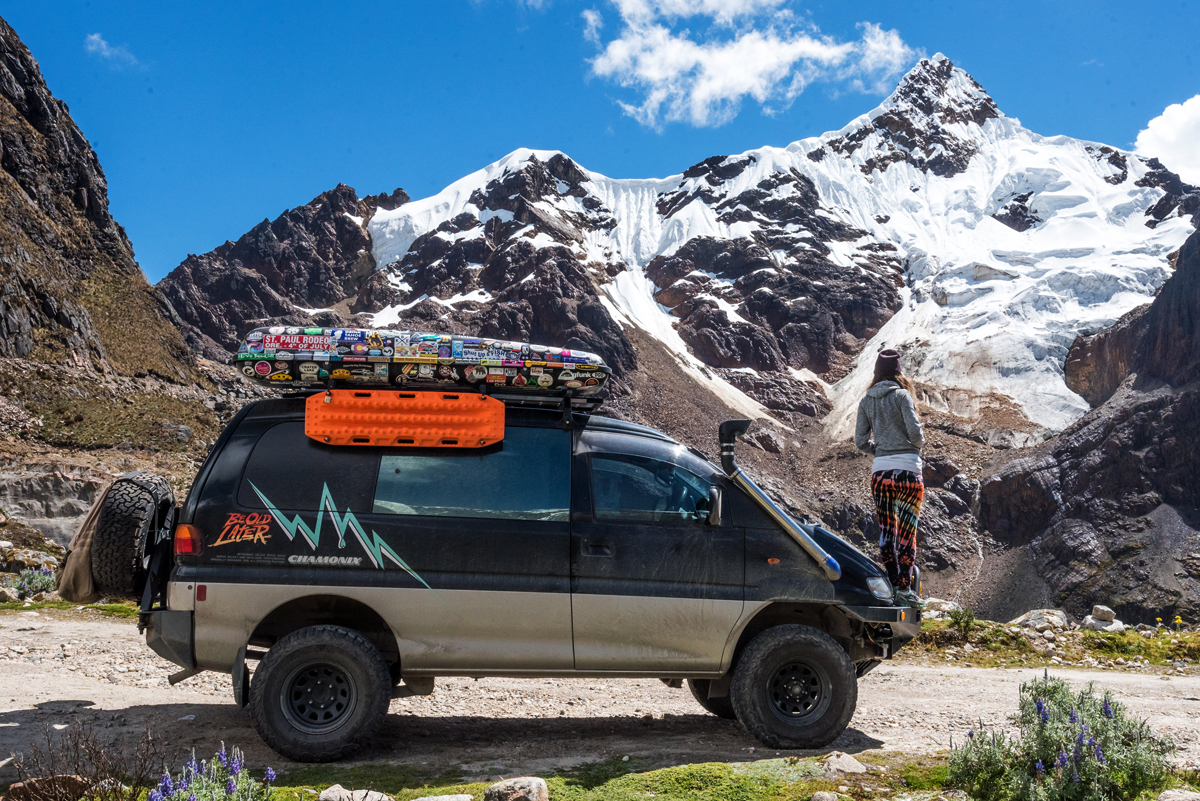 1997 Mitsubishi Delica L400 Space Gear Chamonix with 50 mm lift