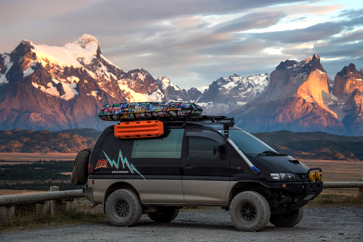 Thule roof bars, Yakima storage box and Custom Maxtrax mounts