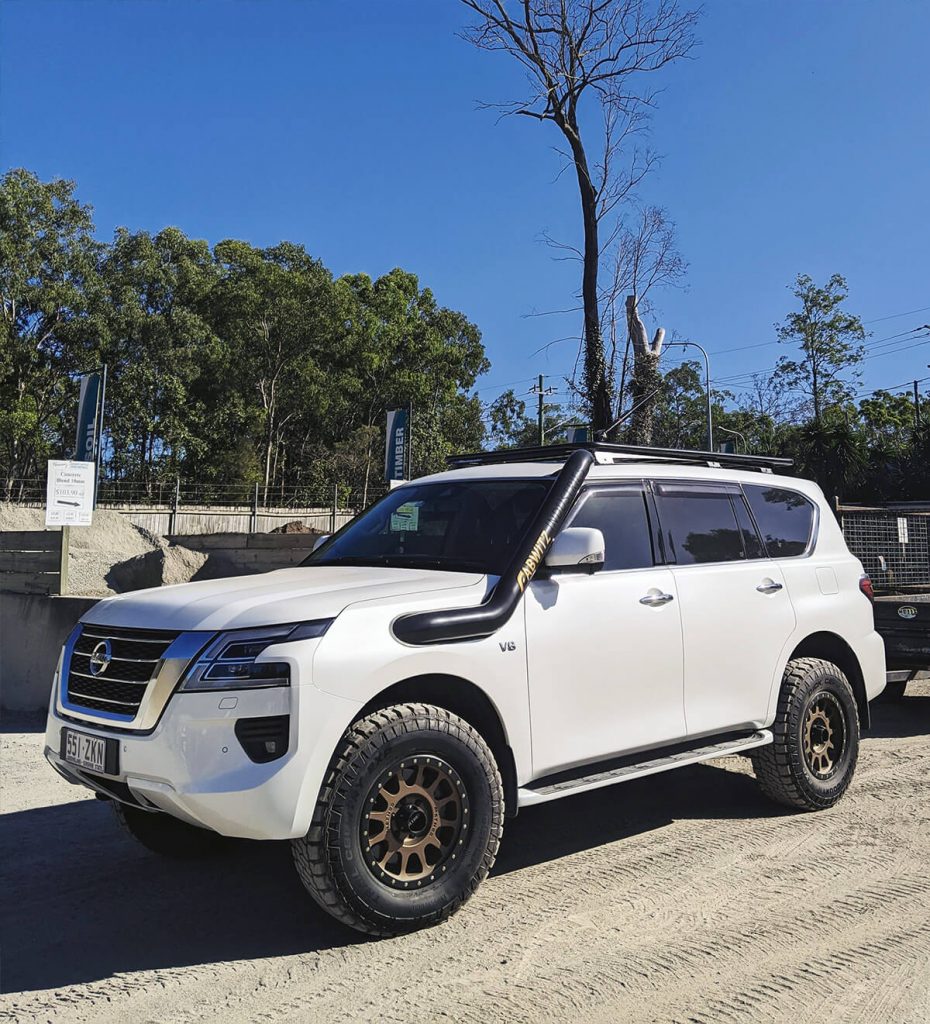 Lifted Nissan Patrol Y62 – Thunder from Down Under 35 inch tires