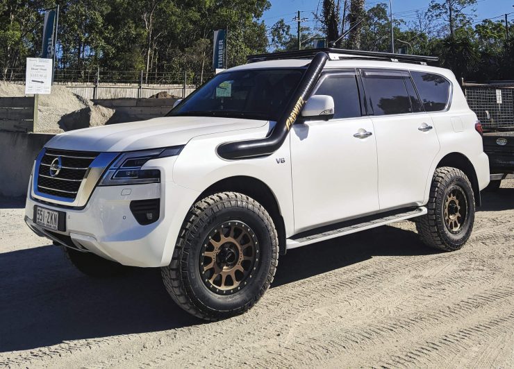 2" Lifted Nissan Patrol Y62 on Method rims and 34" A/T off-road tires