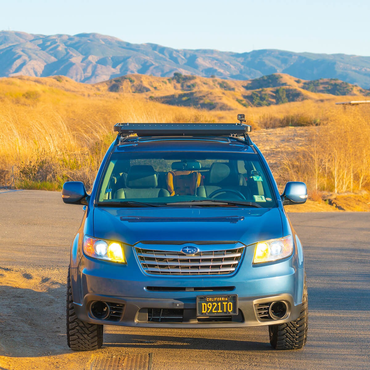 FrontRunner Outfitters 40” LED lightbar w/ wind diffuser