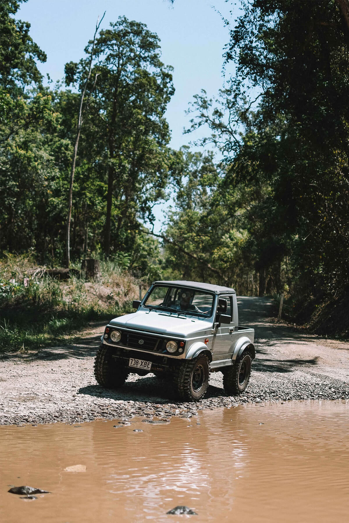 Lifted Suzuki Samurai / Suzuki Sierra on 31" off-road wheels