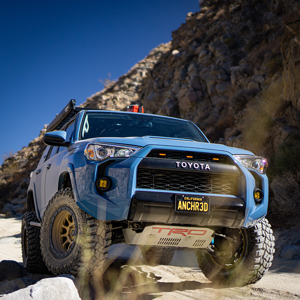 Blue lifted Toyota 4Runner offroad build - Voodoo blue