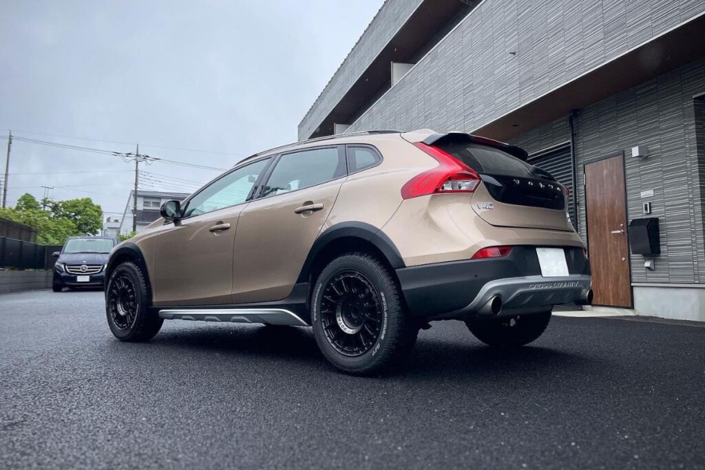 Yokohama Geolandar A/T tires on a Volvo V40 XC