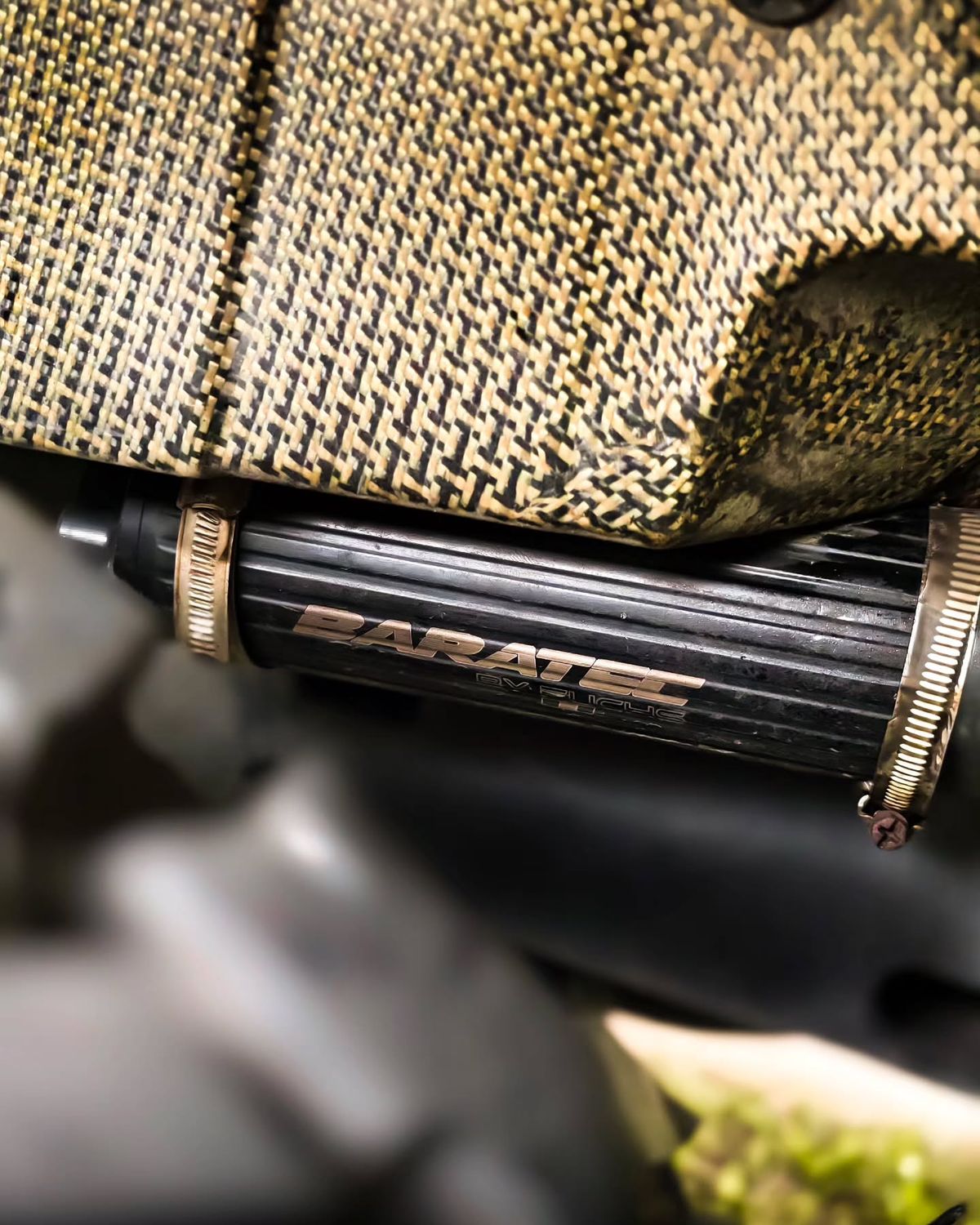 Baratec by Fuchs 3-way adjustable damper wrapped in heat shielding on VW Amarok rally raid